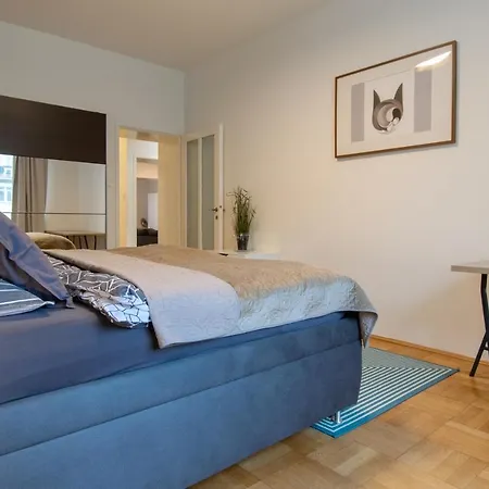 Apartment As Aparts. Old Town Square Apt. *