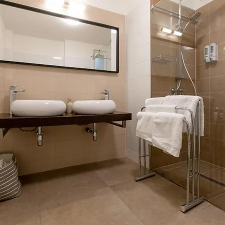 Apartamento As Aparts. Old Town Square Apt. *